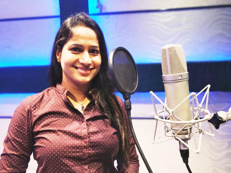 Kkomal Krusshna live concert performance